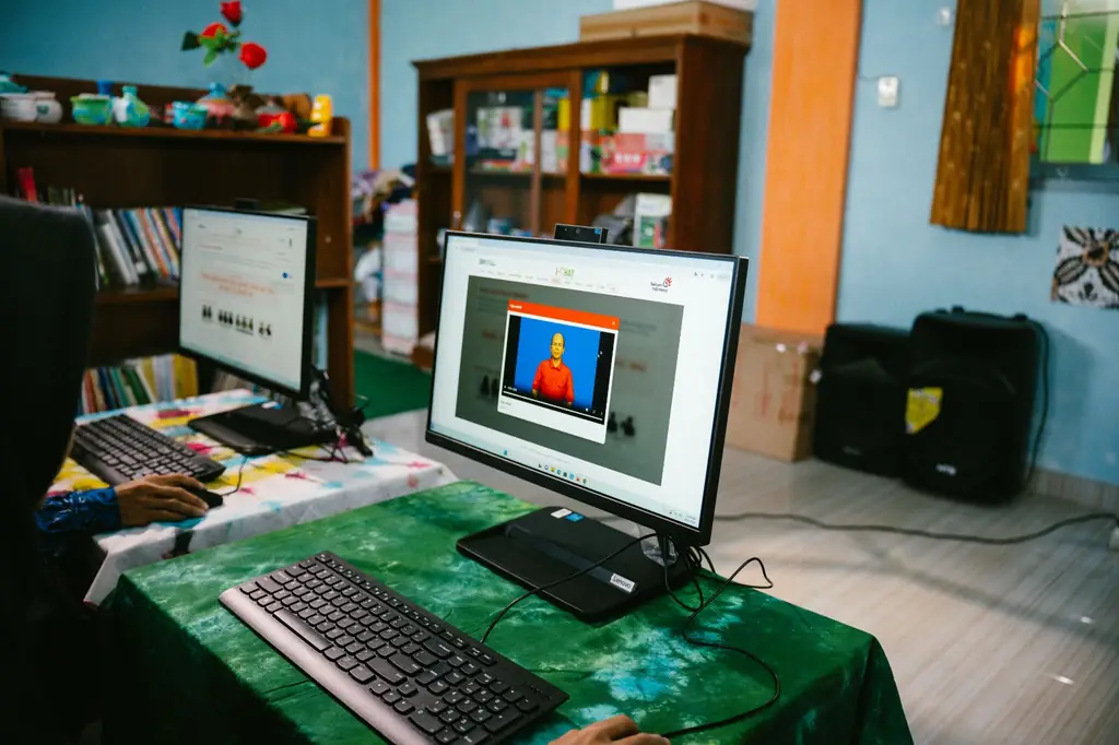 Telkom Perkuat Akses Digitalisasi Pendidikan Melalui Bantuan AND